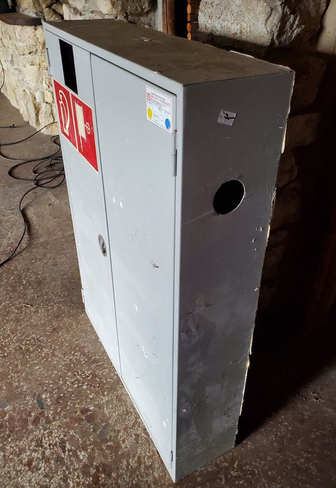 Schlauchschrank Geräteschrank Wandhydrantenschrank in Umpferstedt