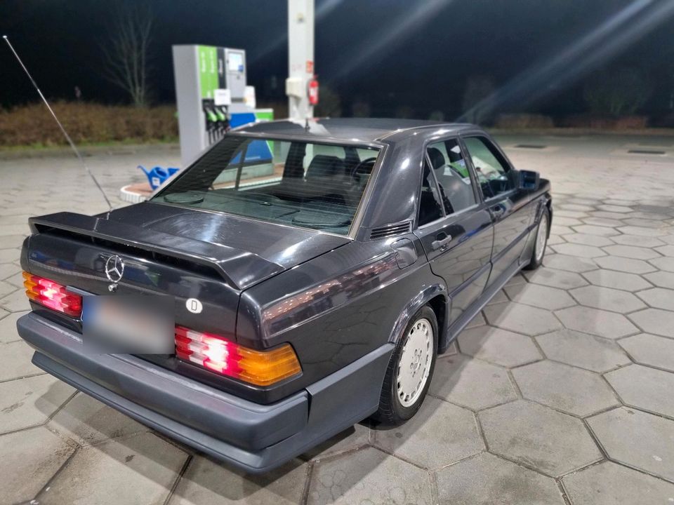 Mercedes 190 E 2,5 16 v in Tuchenbach