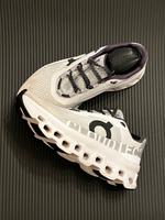 Tolle Damen Mädchen On ON Cloud Cloudmonster Running Laufschuhe Bayern - Bischofswiesen Vorschau