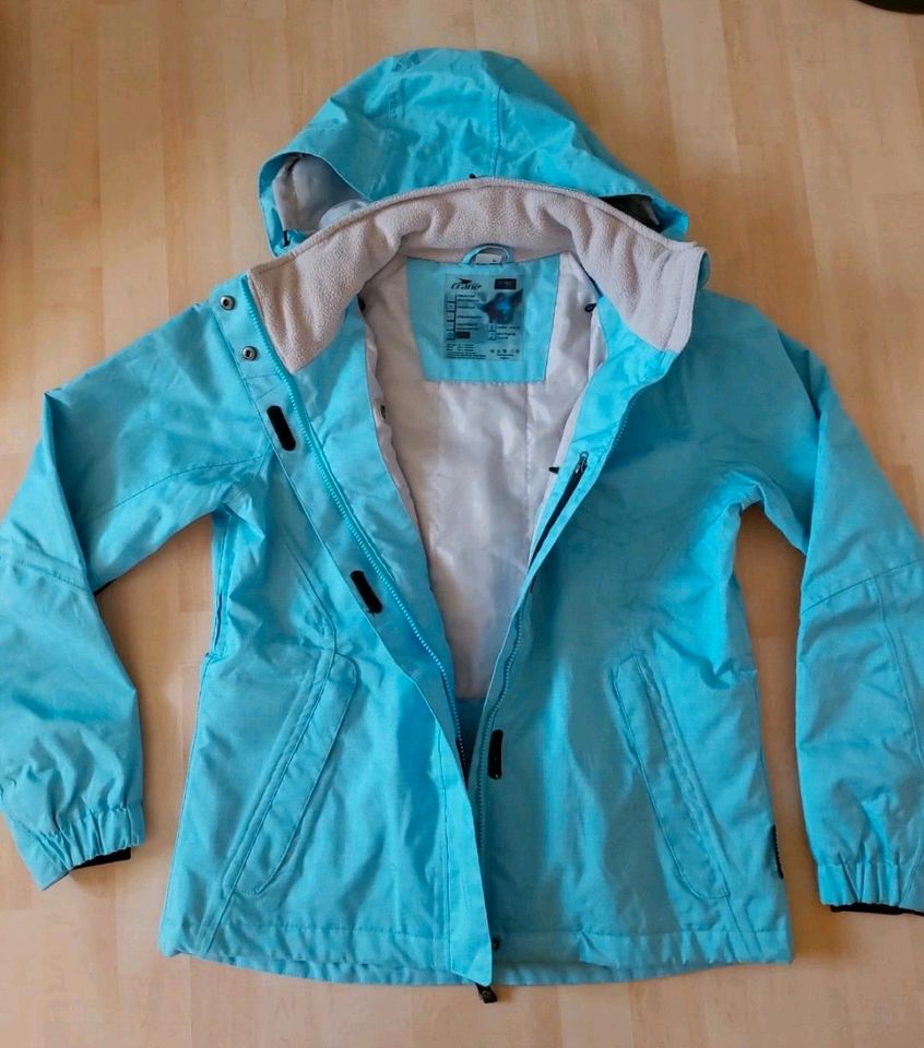 Ski/Snowboardjacke in Heßdorf