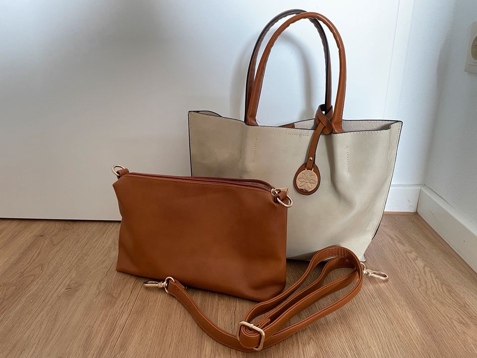 Italienische Handtasche 2in1 in Luhe-Wildenau