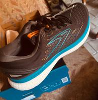 Brooks Glycerin 19 Herrenschuhe **NEU** Nordrhein-Westfalen - Harsewinkel - Marienfeld Vorschau