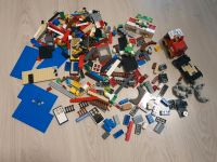 Konvolut Klemmbausteine kompatibel mit Lego und 10 Figuren Hessen - Reichelsheim (Odenwald) Vorschau