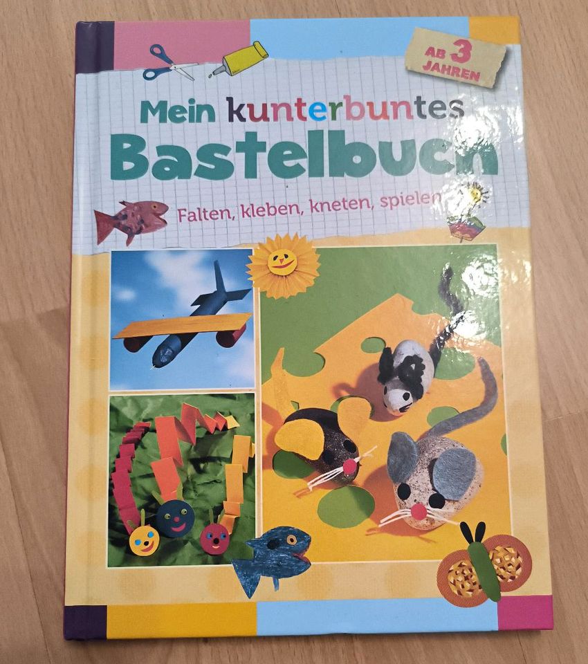 3 Bastelbücher ab 2 Jahre in Hof (Saale)