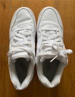 Nike Sneaker weiß Größe 40 Hessen - Gießen Vorschau