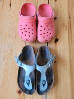 Crocs (J 2), Birkenstock-Sandalen (35) Düsseldorf - Unterrath Vorschau