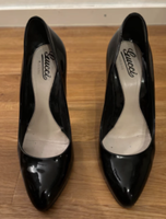 Original Gucci Pumps aus Lack, Gr. 39 München - Maxvorstadt Vorschau