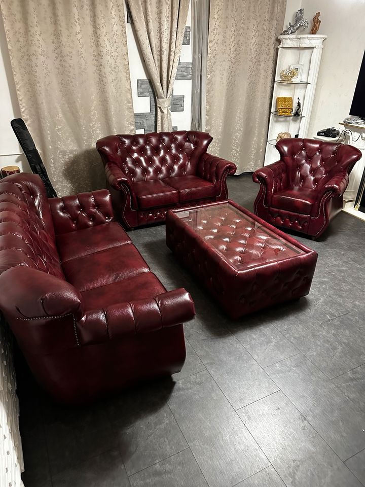 ⭐️⭐️⭐️Echt Leder Chesterfield Designer Eckcouch Sofa Couch Sessel Hocker Tisch Samt in München