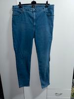 Curvy plus Size Lee Jeans original W42 L33 Sachsen-Anhalt - Halle Vorschau