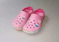 Crocs 29/30 rosa HelloKitty Schlümpfe Haus Bade Garten Schuhe Baden-Württemberg - Renningen Vorschau