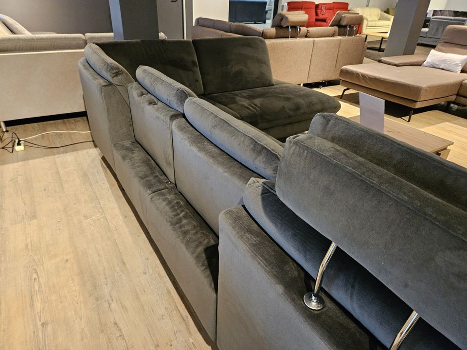 NEU Wohnlandschaft Couch Sofa 2x Sitztiefenverstellung Federkern in Goch