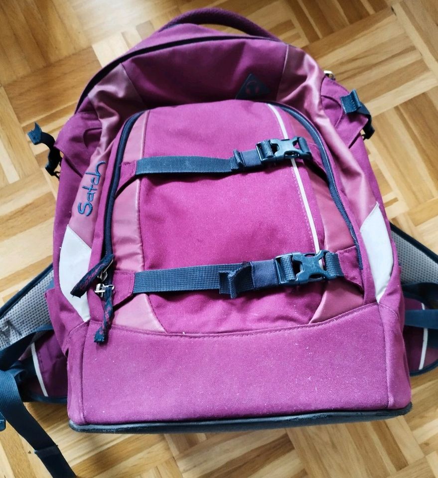 Rucksack / Schultasche inklusive Sporttasche von Satch in Kaarst