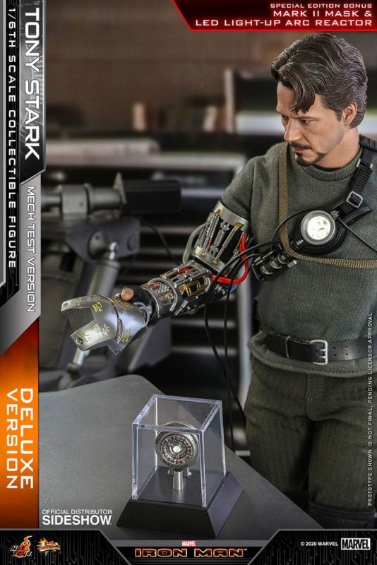 IRON MAN TONY STARK MECH TEST DELUXE VERSION ACTIONFIGUR HOT TOYS in Berlin