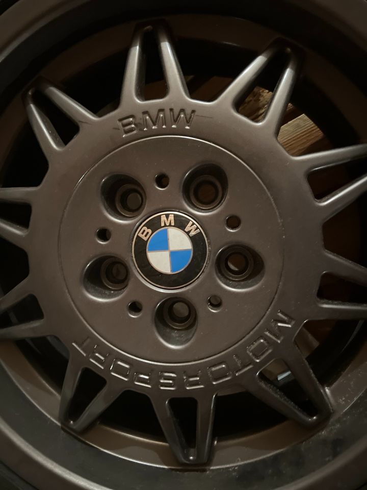 5* BMW Motorsport Felgen Winterreifen 225/45/R17 Rarität Sommer in Berlin