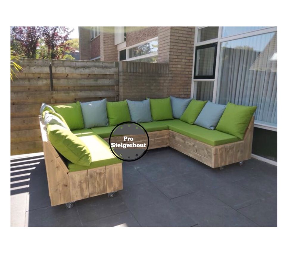 Gerüstholz Ecksofa Ecklounge Loungeset Lounge Sofa Gartenmöbel in Duisburg