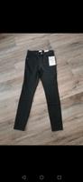 Janina  Jeans Gr. 34 Neu Lichtentanne - Schönfels Gem Lichtentanne Vorschau