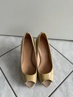 Guess High Heels Beige Gr. 39 Hannover - Misburg-Anderten Vorschau