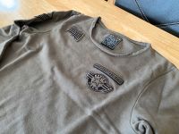 Review Longsleeve oliv mit patches Gr.S Nordrhein-Westfalen - Menden Vorschau