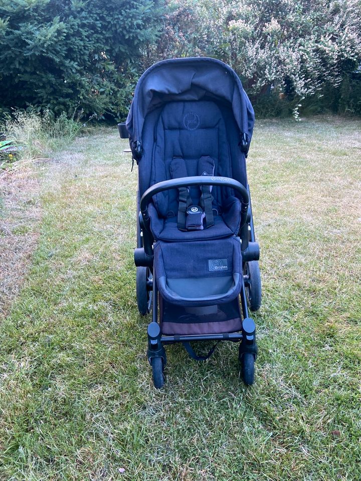 Cybex Priam Kinderwagen mit Luxseat Midnight blue und Fußsack in Frankfurt am Main