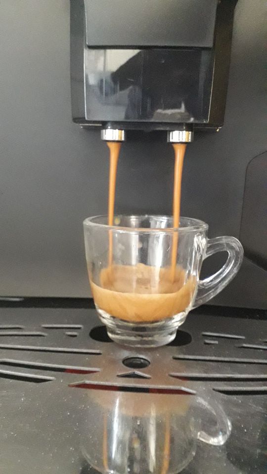 Kaffeevollautomat Magnifica DeLonghi TOP Zustand in Karlsruhe