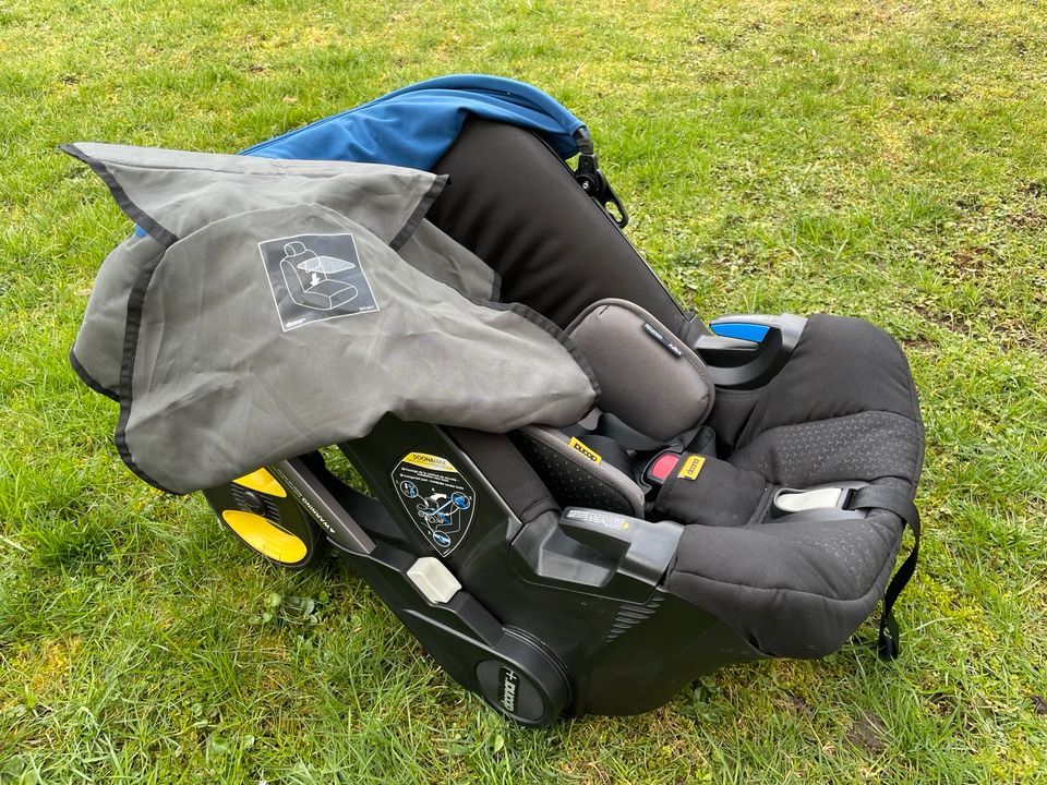 Doona+ Babyschale inkl. Isofix Station in München