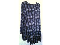 Tunika Shirt Bluse Pulli dunkel-blau grau Blumen-Muster 44 46 XXL Berlin - Charlottenburg Vorschau