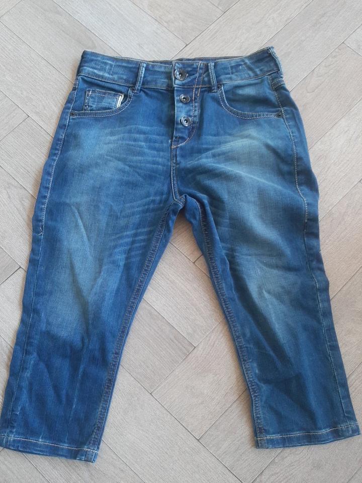 Mädchen Hose Jeans Leinen Sommer weiß Leggings Zara 146/152 in Ribnitz-Damgarten