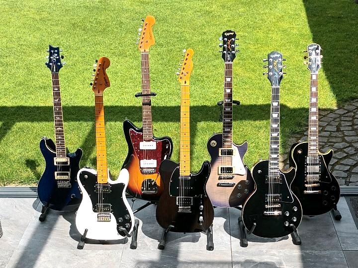 Gitarren Sammlung Epiphone Fender PRS Squier Les Paul Telecaster in Duisburg