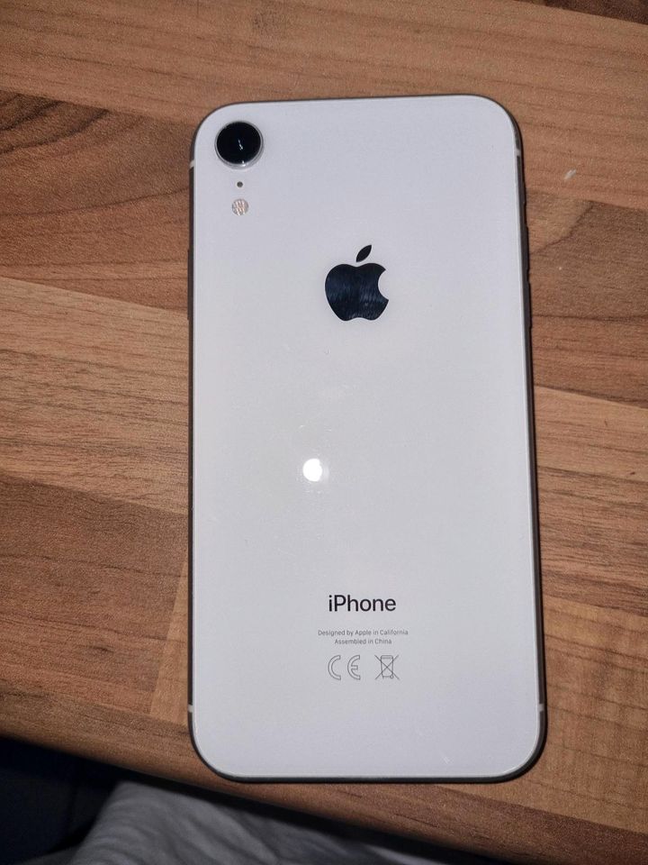 Iphone xr displyschaden in Barntrup