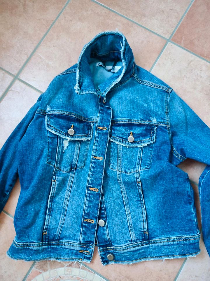 Jeansjacke Zara gr XL in Münchsmünster