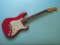 E-Gitarre Fender Squier Strat mit Verstärker Cheri G50RC Baden-Württemberg - Plochingen Vorschau