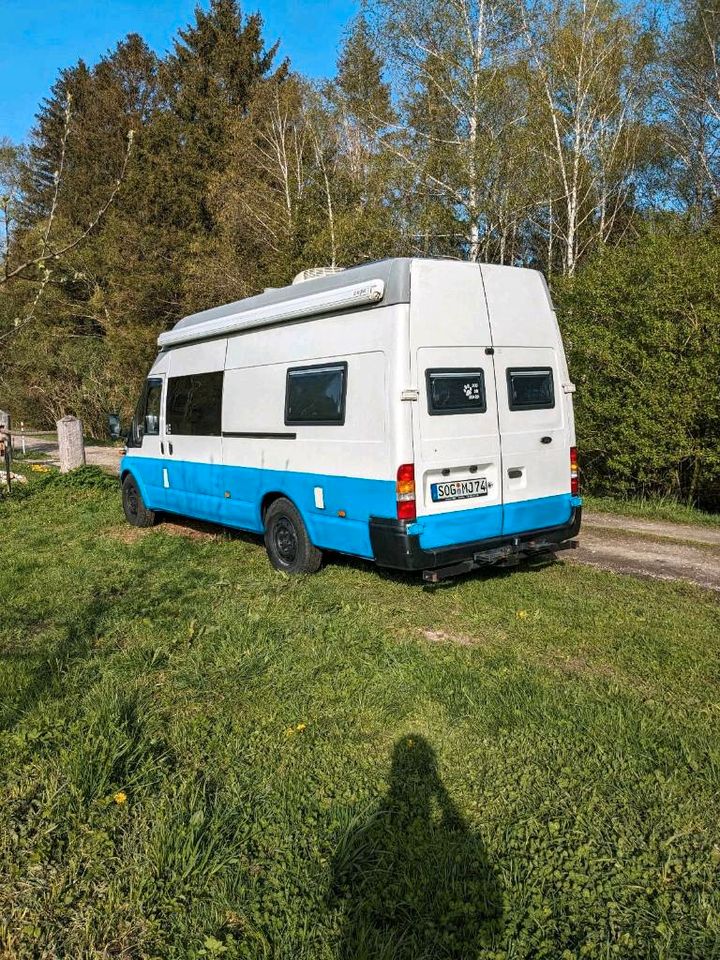 Ford Transit Wohnmobil Camper Van Klima, Motor neu, Bad, WC, RHD in Weilheim i.OB