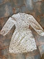 Only Kleid Größe S Sommerkleid Wickelkleid neuwertig Nordrhein-Westfalen - Mechernich Vorschau