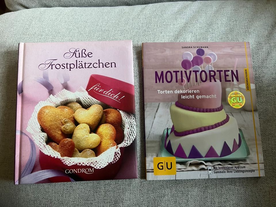 2x Backbuch“Motivtorten““Süße Trostplätzchen“ in Winnweiler