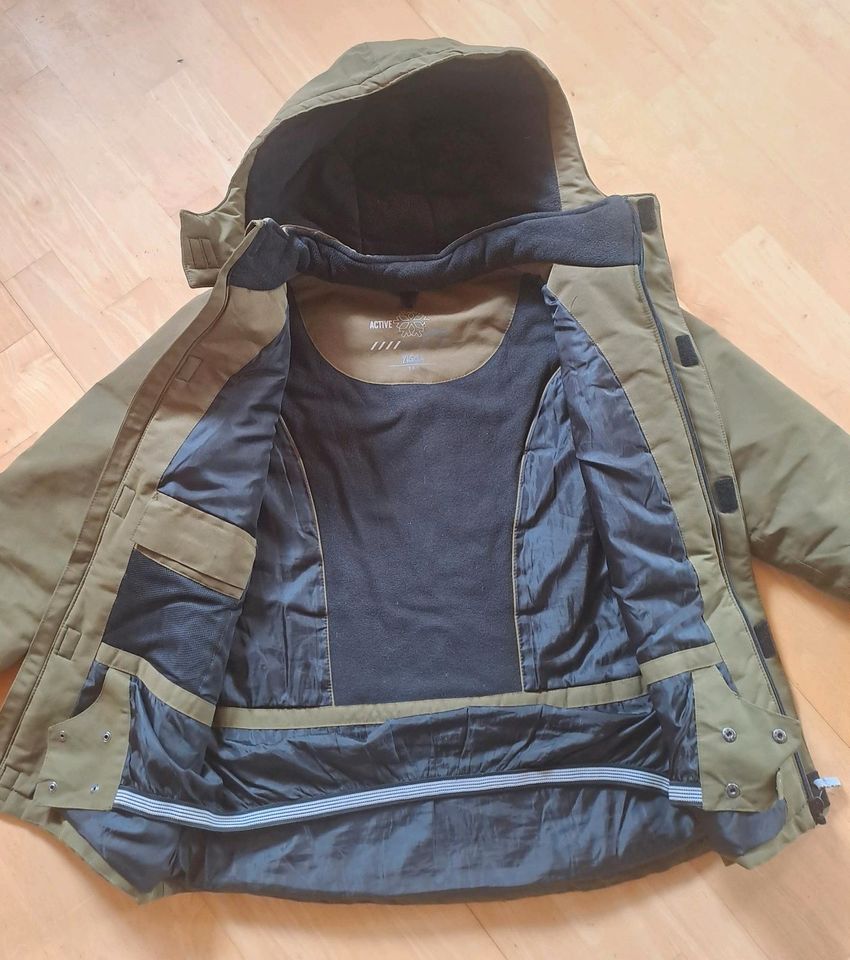 Yigga Jungen Winterjacke Skijacke Gr.164 in Jengen