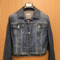 süße kurze Jeansjacke von Heine Gr. M Sachsen-Anhalt - Halle Vorschau