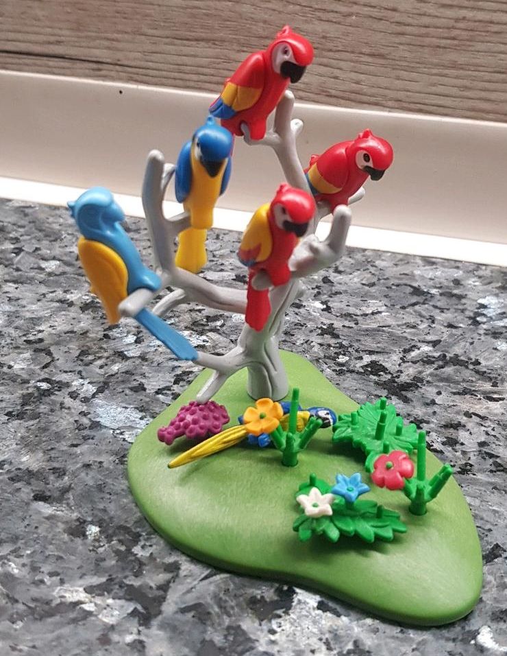 Playmobil mehr als 70 Tiere, 49 Zaunelemente + Zubehör in Essen