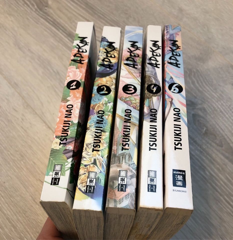 Adekan Manga Band 1-4,6, deutsch in Pattensen