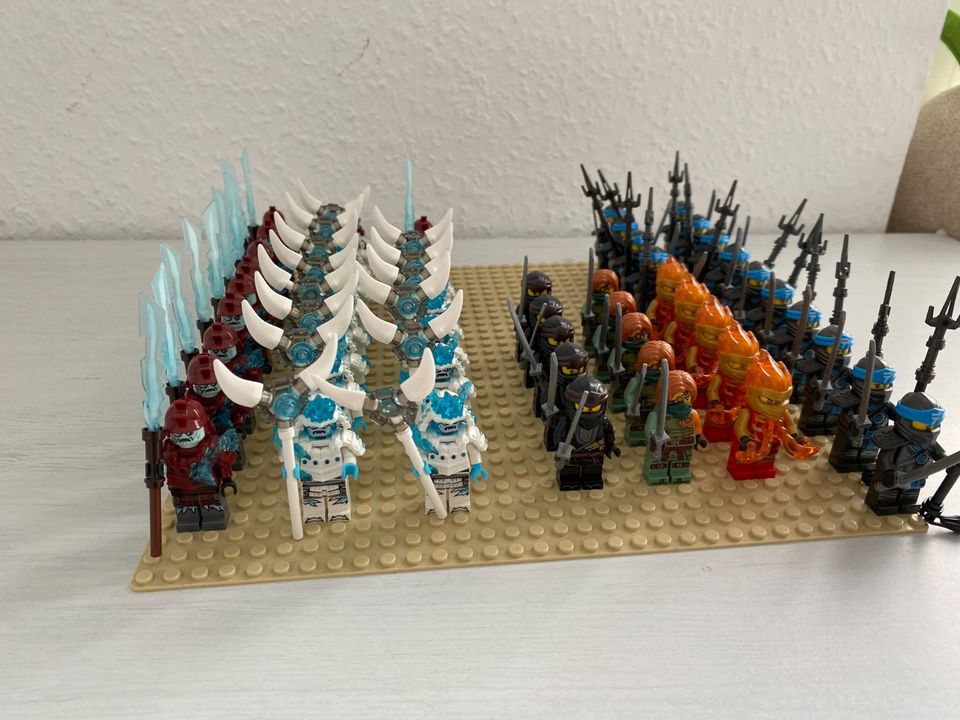 LEGO "NINJAGO" Armee aus 55 Figuren - TOP unbespielt - Seltene in Mönchengladbach