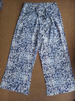 Hose in Marleneform Gr S NEU Hessen - Maintal Vorschau