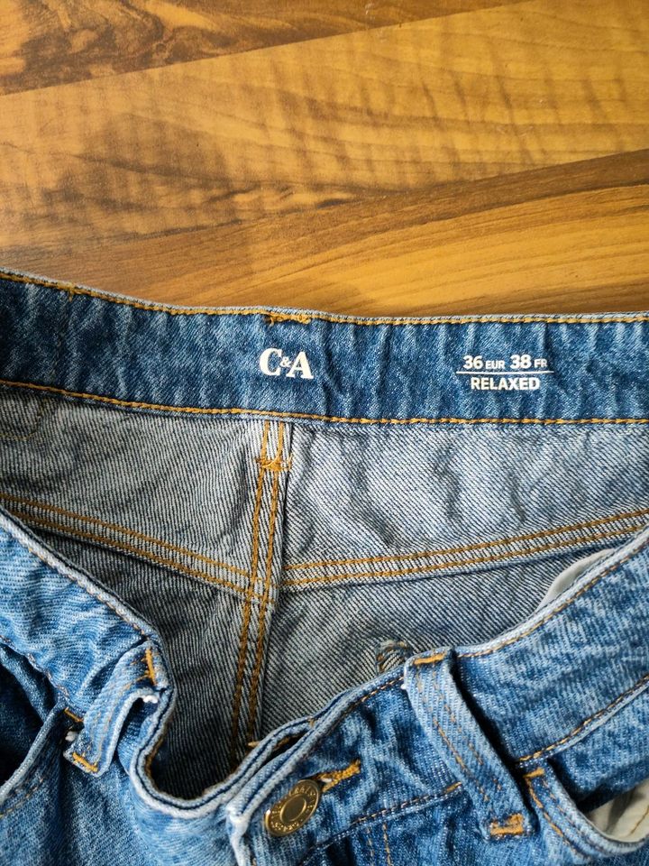 Damenjeans von C&A in Herborn