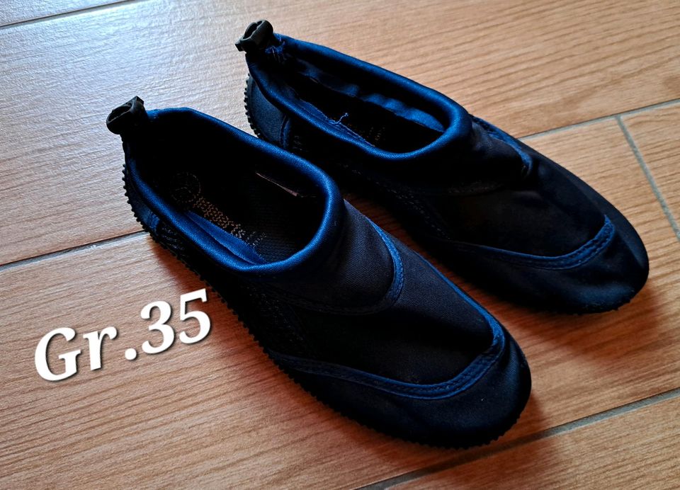 Gr.32,33,34,35,36,Hallenschuhe,Clogs,Sneaker, Aquaschuhe,Sport in Wenzendorf