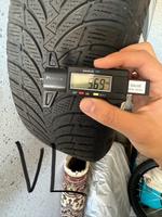 Winterkomplettreifen 215/60 R16 (Platzmangel) Bayern - Wiggensbach Vorschau