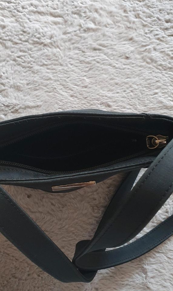 Kleine Handtasche / Ausgehtasche von Esprit schwarz in Würzburg