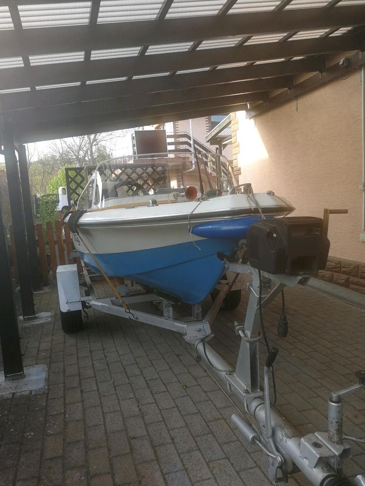 Motorboot mit Trailer Führerscheinfrei in Schiffweiler