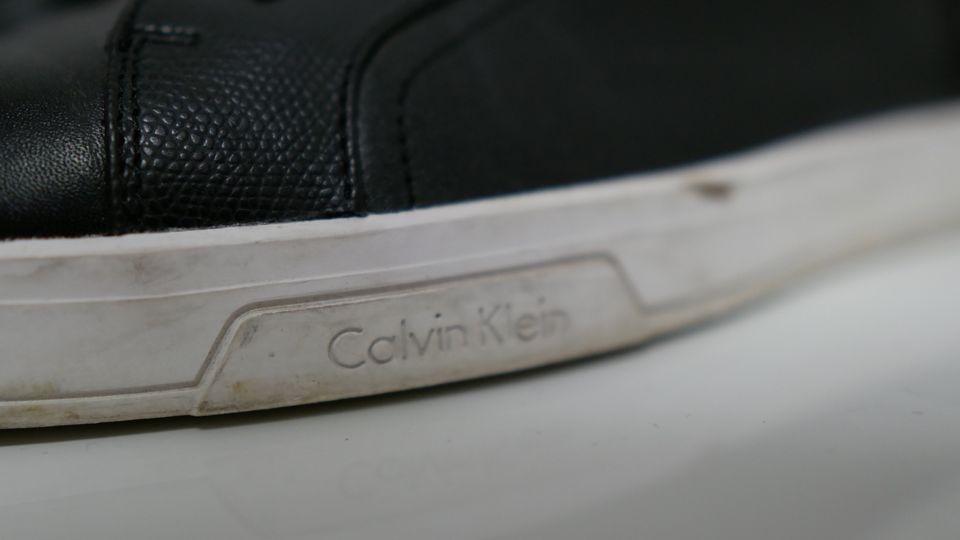 Calvin Klein Herren Sneaker Schuhe Gr. 43 in Aldingen