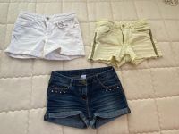 Shorts, 2x Zara, 1x Here&There, Gr. 134 Nordrhein-Westfalen - Lennestadt Vorschau