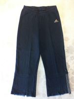 Sporthose kurz blau, Fitnesshose Marke Adidas, 3|4 lang Gr 158 Nordrhein-Westfalen - Herne Vorschau