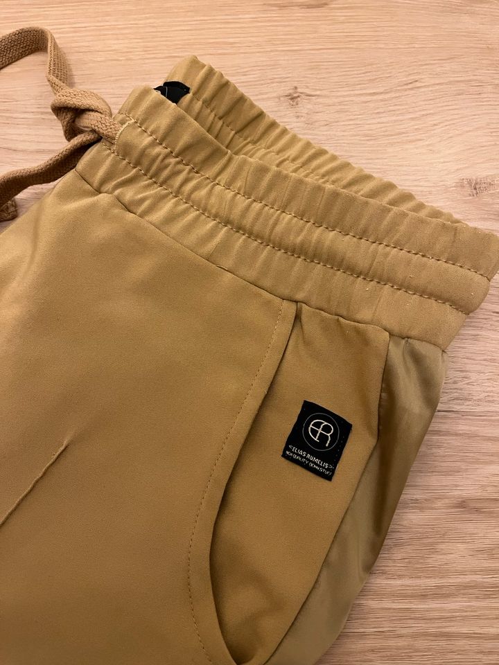 ❤️Joggpants camelfarben Elias Rumelis Größe L NEU in Rottweil