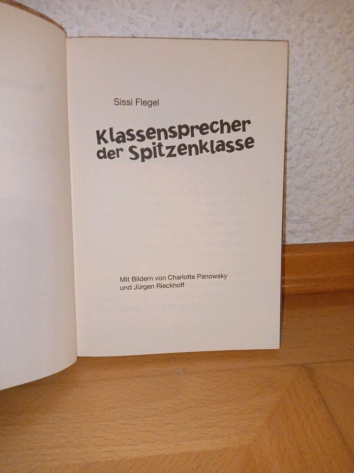 Klassensprecher der Spitzenklasse von Lese-Kids, Sissi Flegel in Pfreimd